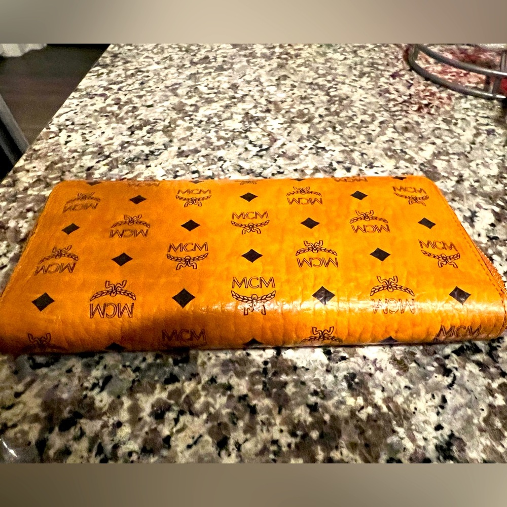 MCM Visetos Wallet